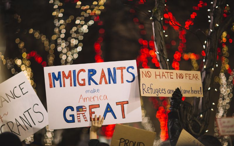 Immigrants make America great sign.